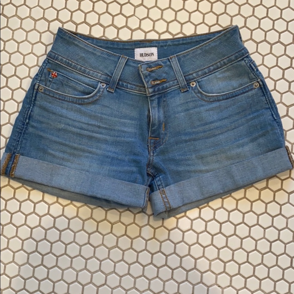Hudson Ruby Shorts size 25